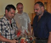 bg_DSC_0105.JPG